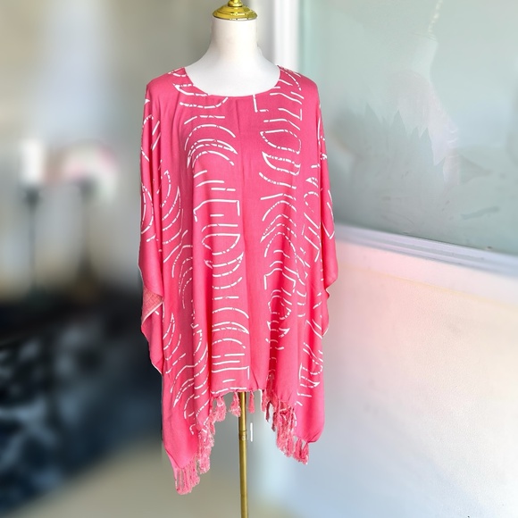 0079/ Light Pink Moon Chase Pattern Poncho - Picture 5 of 6